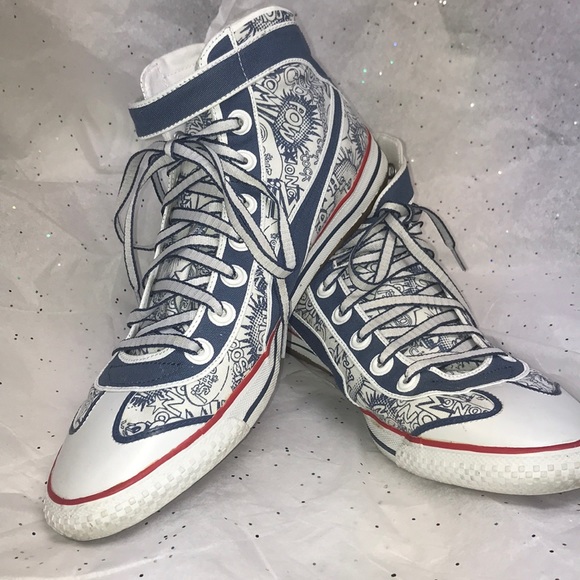Puma Other - Very cool rate graffiti cartoon Puma sneakers